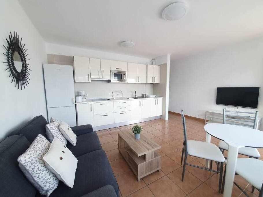 Costa Mathilda Apartment Tías Buitenkant foto